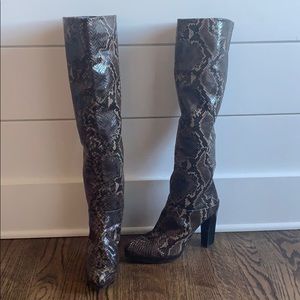 Vintage Stuart Weitzman snake skin tall boots